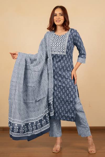 MIRCHI FASHION Women Kurta Pant Dupatta Set