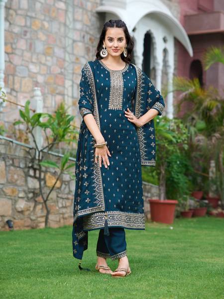 berrylicious Women Kurta Pant Dupatta Set