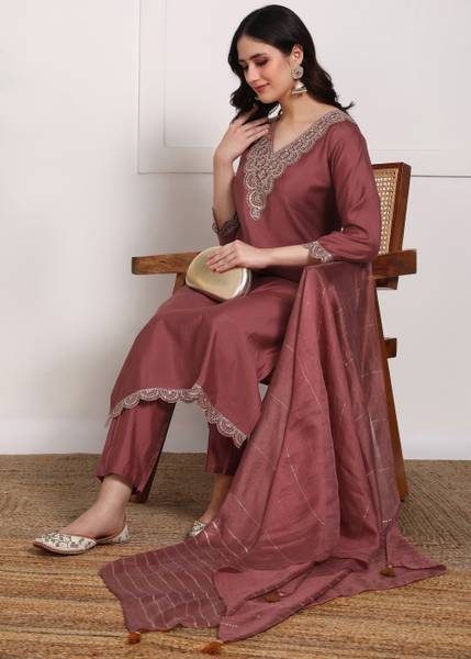 New Ethnic 4 You Women Kurti Pant Dupatta Set