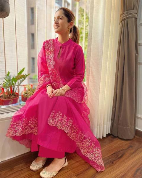 Trijal Fab Women Kurta Pant Dupatta Set