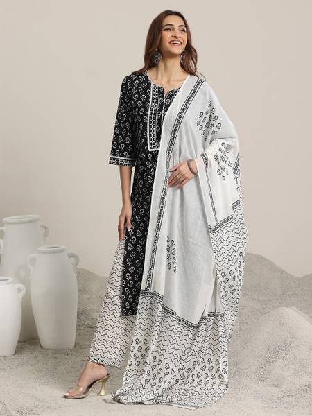 LIBAS Women Kurta Pant Dupatta Set