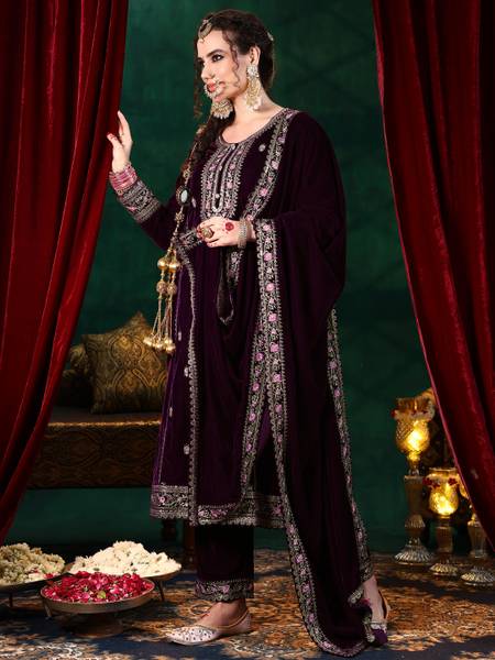 LIBAS Women Kurta Pant Dupatta Set