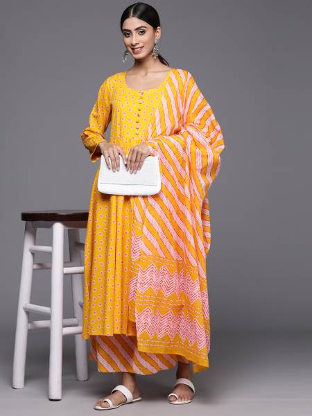 LIBAS Women Kurta Set