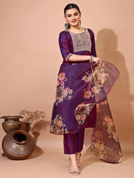 AYUKTA INTERNATIONAL Women Kurti Pant Dupatta Set