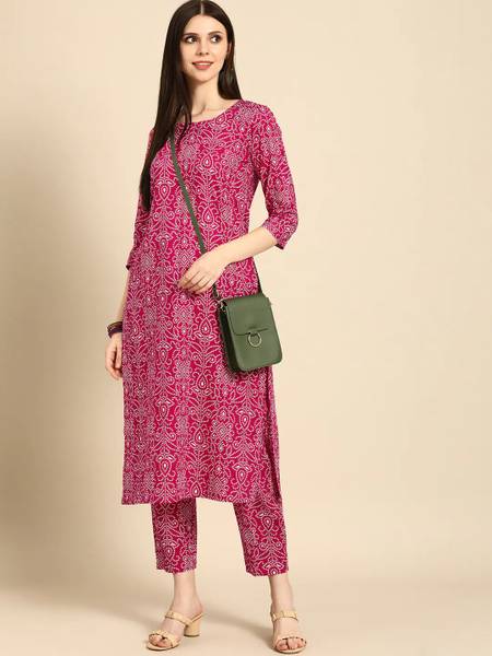 radha fashion Women Kurta Pant Set
