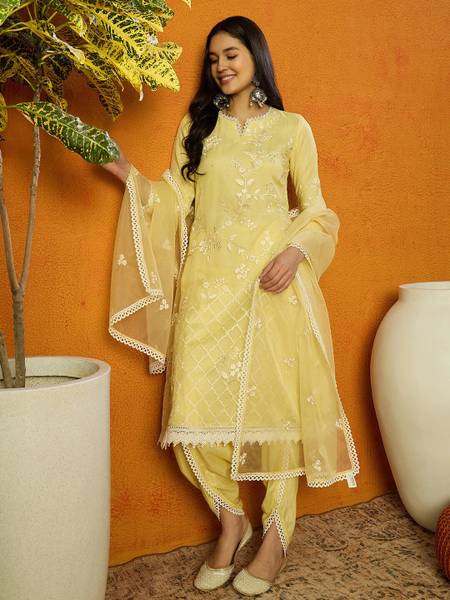 AHIKA Women Kurta Pant Dupatta Set