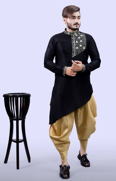 Tibra Collection Men Kurta Pyjama Set