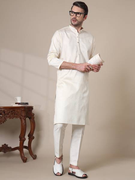 ADHIRAJAN Men Kurta Pyjama Set