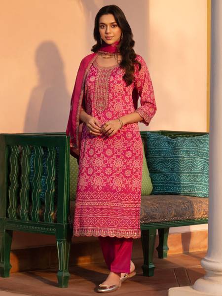 LIBAS Women Kurta Pant Dupatta Set