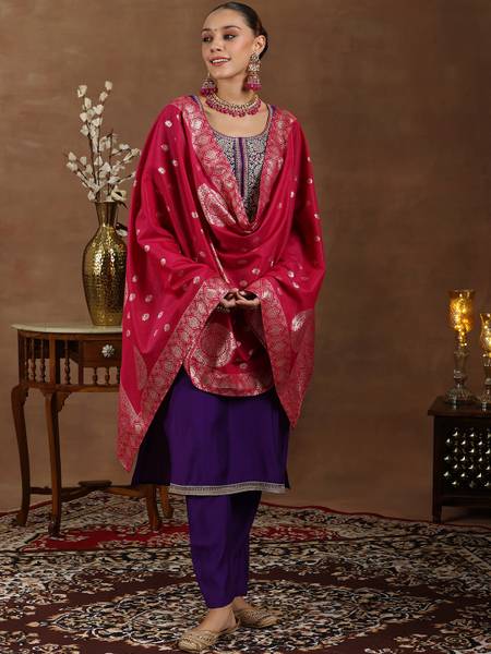 LIBAS Women Kurta Pant Dupatta Set
