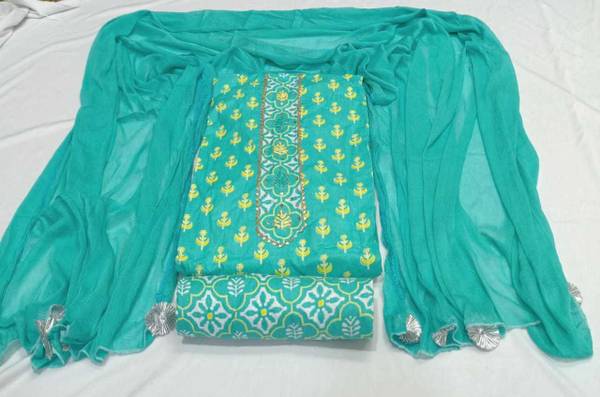 Shree paras creation Cotton Blend Printed Salwar Suit Material