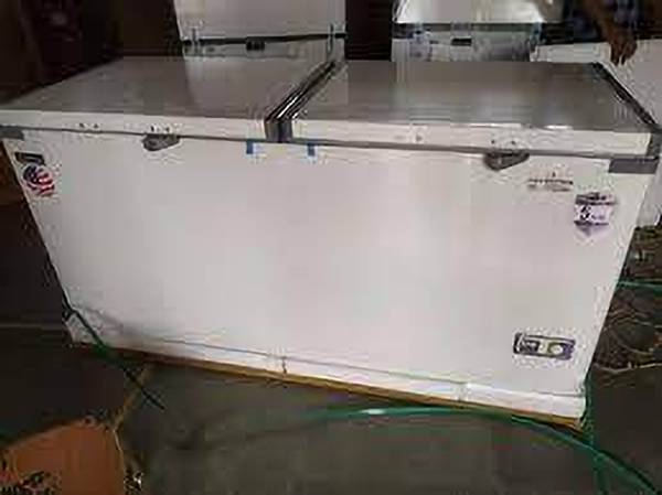 Celfrost 500 L Double Door Standard Deep Freezer