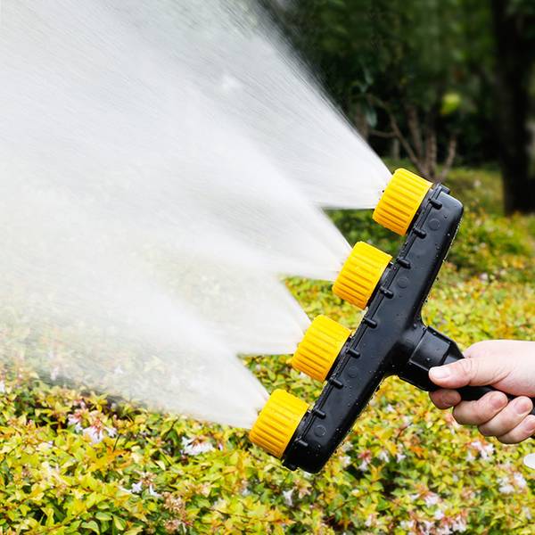 Zibuyu Adjustable Flow 4 Nozzle Garden Sprayer Water Pipe for Expanded Irrigation Area 1 L Hand Held Sprayer