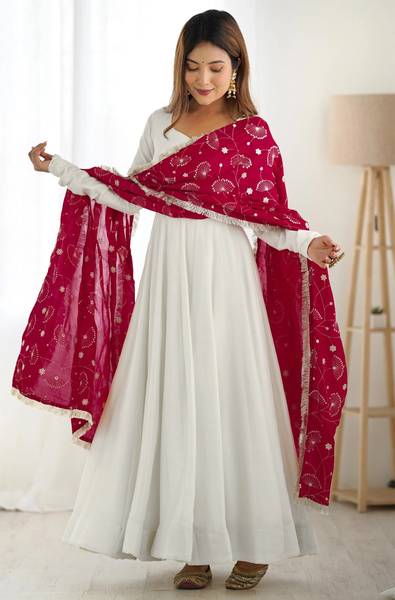 Trijal Fab Women Kurta Dupatta Set