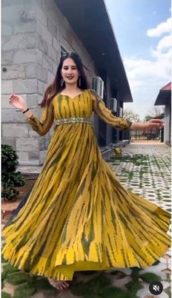 Femvy Women Printed Anarkali Kurta