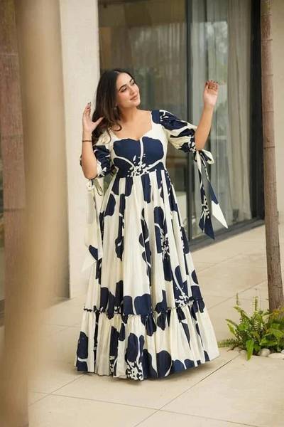 ETHNICRADHA Flared/A-line Gown