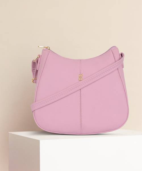 Baggit pink sling bag clearance