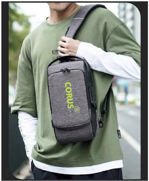 CORUS Men & Women Blue Messenger Bag