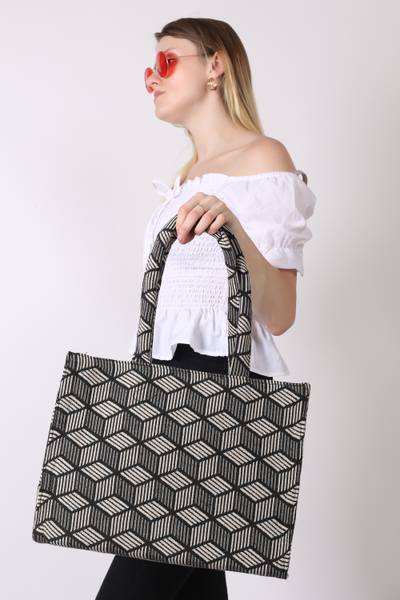 LEKHX Women Multicolor Tote