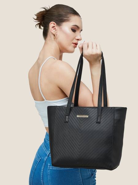 Dressberry Women Black Tote Price History