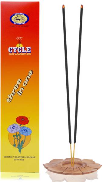 Cycle Pure 3 in 1 Agarbatti, 50 gms - Lily, Floral, Woody, Natural Fragrance