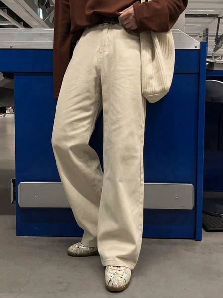 Masterly Weft Regular Men Beige Jeans