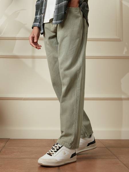 WROGN Relaxed Fit Men Green Jeans