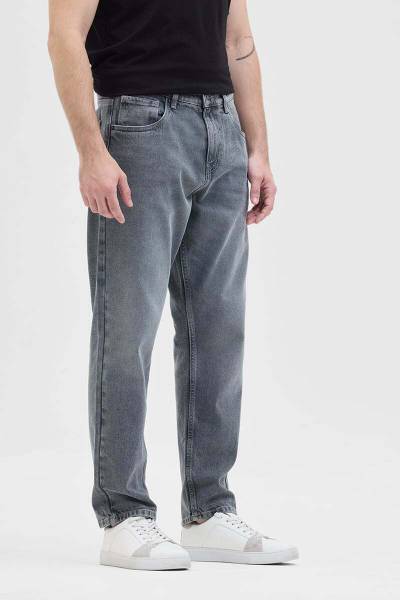 Snitch Relaxed Fit Men Grey Jeans
