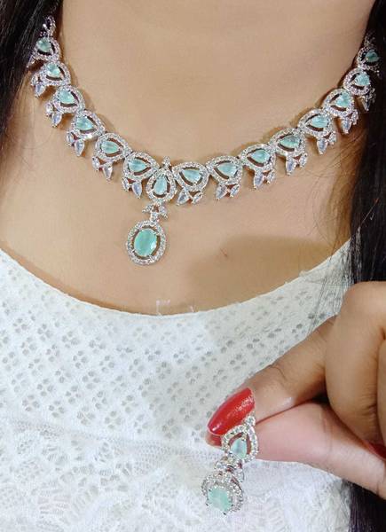 SSN Global Alloy Silver Jewellery Set