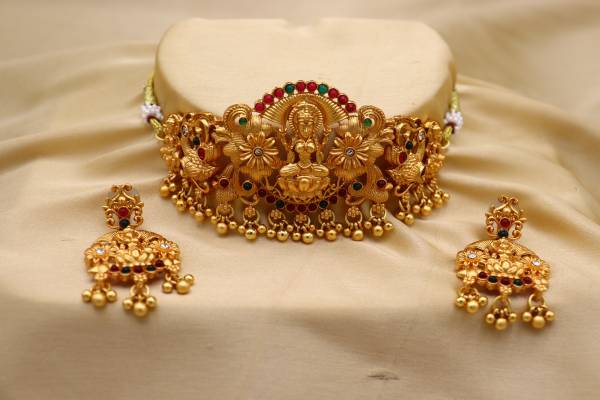 Vivanta Zinc Gold-plated Multicolor Jewellery Set
