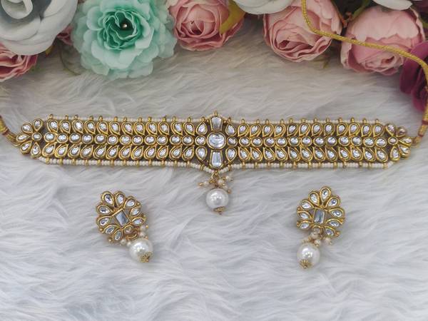 Reesha Jewel Alloy White Jewellery Set