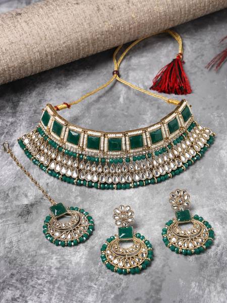 Sukkhi Alloy Gold plated Green Jewellery Set Price History