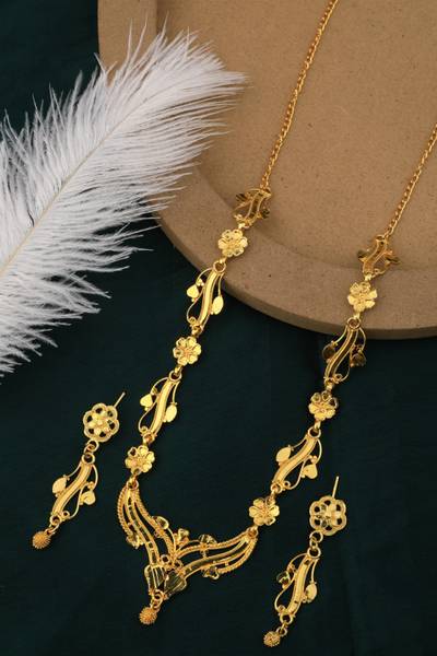 Vita Bella Alloy Gold-plated Multicolor Jewellery Set