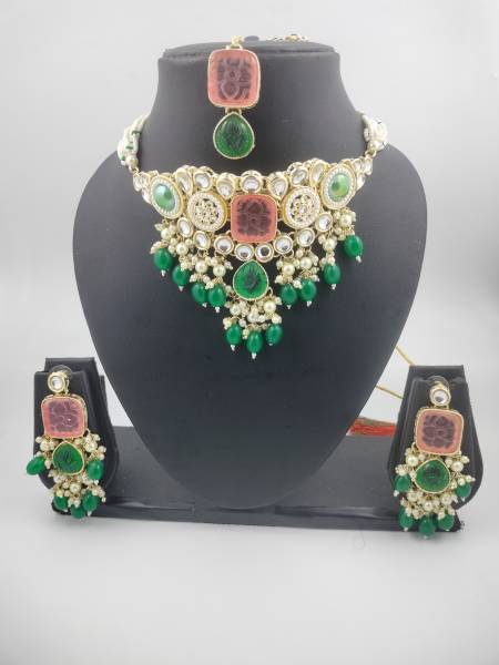 Divisha Alloy Gold-plated Multicolor Jewellery Set