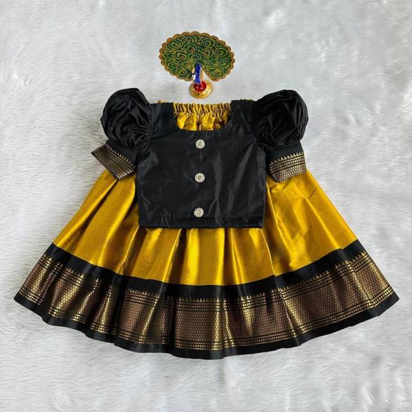 Sashay Boutique Baby Girls Lehenga Choli Ethnic Wear Solid Ghagra, Choli, Dupatta Set