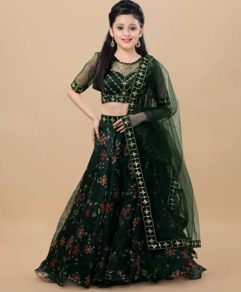 PILUDI Girls Lehenga Choli Ethnic Wear Embellished Lehenga, Choli and Dupatta Set
