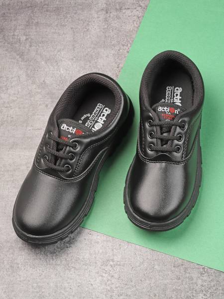 action Boys & Girls Lace School Shoes