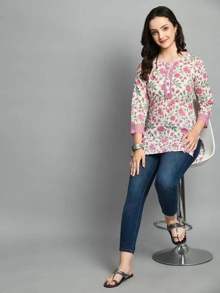 bodhaa Women Printed Straight Kurta
