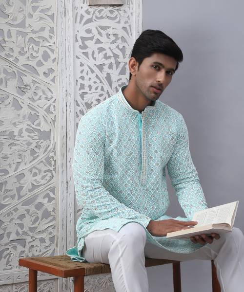 Jompers Men Embroidered Straight Kurta
