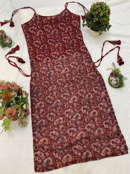 PuriMaa Women Printed Trail Cut Kurta