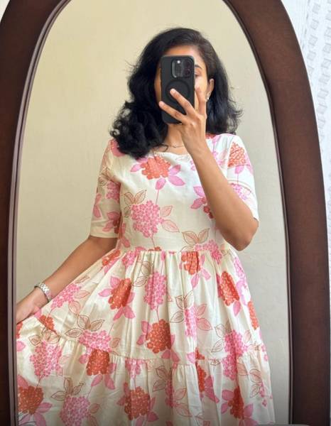 YARNSTITCH Women Printed Gown Kurta