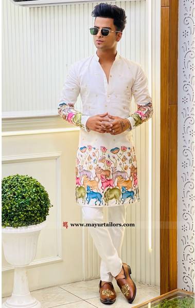 CRYSTALREVENUE Men Embroidered Straight Kurta