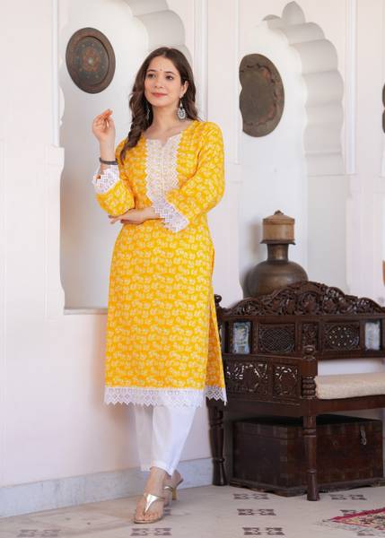 PRISCA Women Printed Straight Kurta