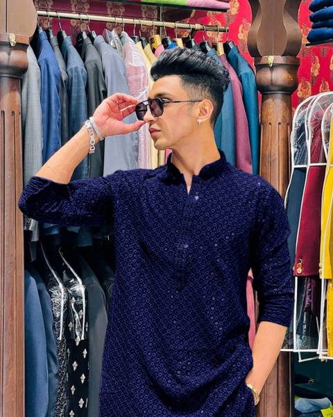 click n buy Men Embroidered Straight Kurta