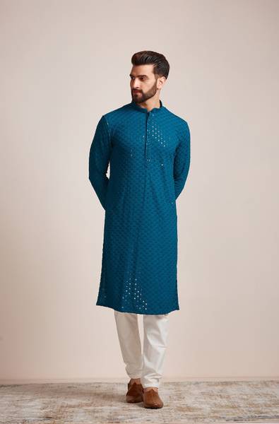 MANYAVAR Men Embroidered Straight Kurta