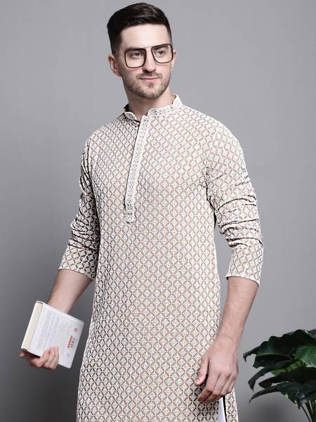 Jompers Men Embroidered Straight Kurta