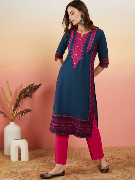 Sangria Women Embroidered Straight Kurta