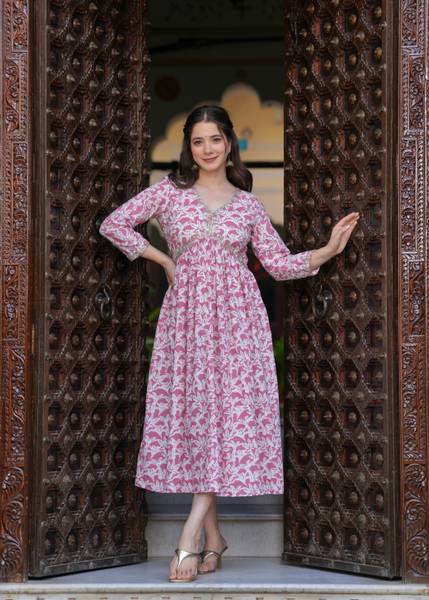 Lakshay Fashion Women Embroidered Anarkali Kurta