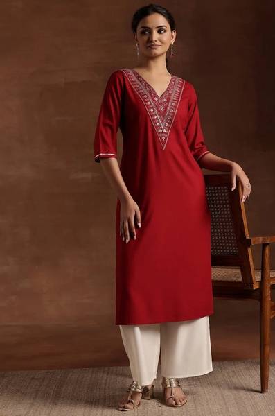 Elegant Creation Women Embroidered Straight Kurta