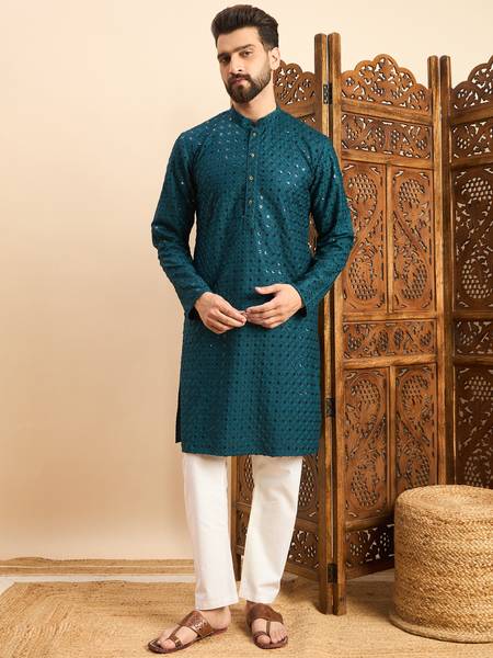 House of Pataudi Men Embellished Straight Kurta